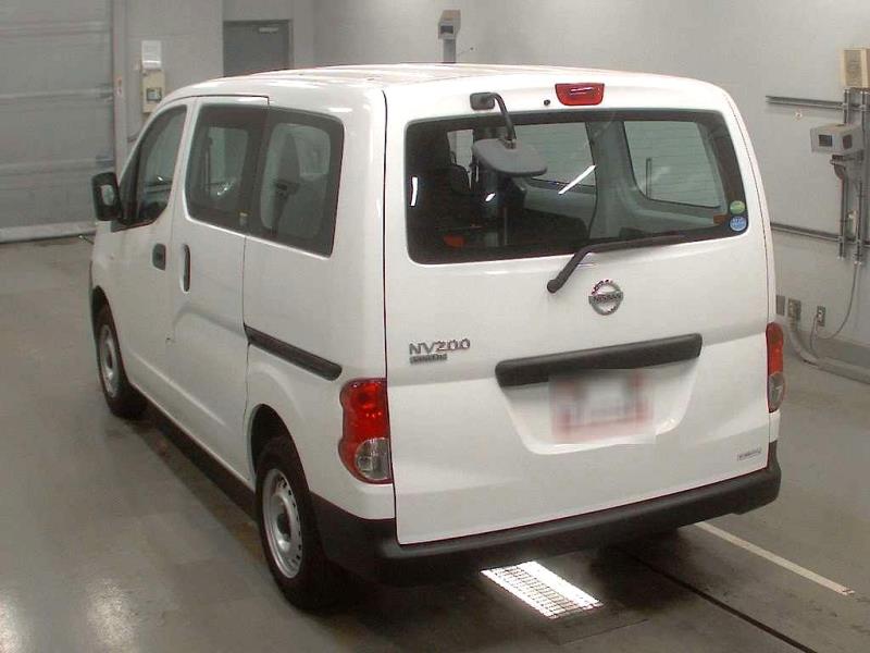 2020 Nissan NV200 / Vanette 5 Door Auto / Petrol / LDW / FCM / ESC image 15