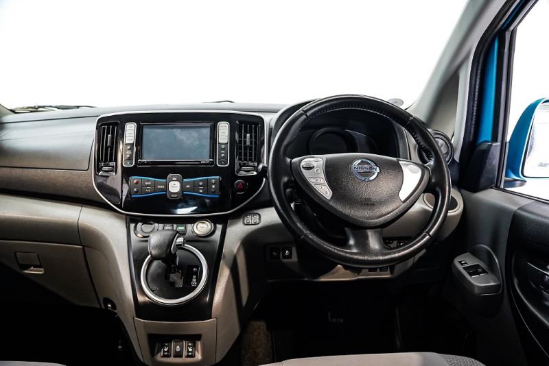 2017 Nissan e-NV200 7 Seater 100% Electric / Full English image 12