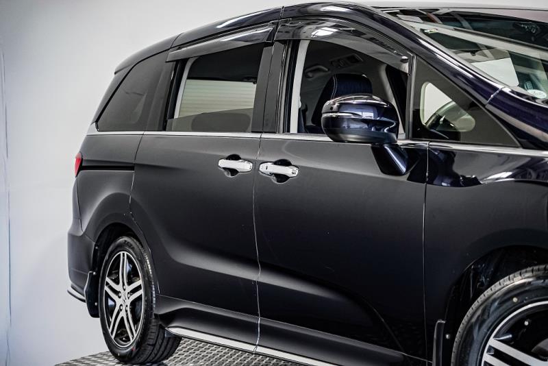 2015 Honda Odyssey Absolute 7 Seater / Leather / 360 View / Cruise image 4