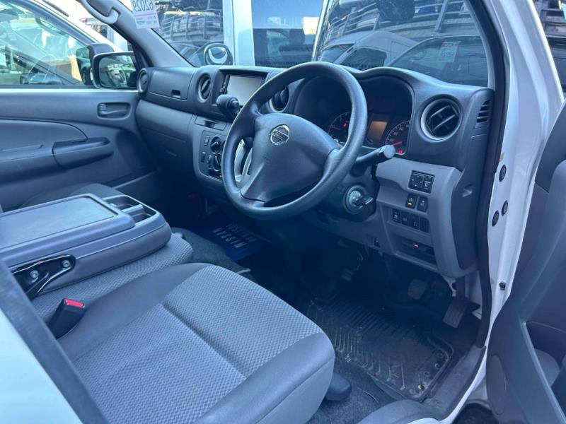 2018 Nissan NV350 4WD Diesel 6 Seater 5 Door / LDW & FCM image 3