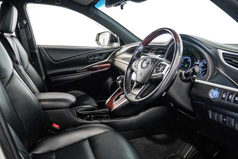 2014 Toyota Harrier Hybrid 4WD Premium / Leather / Cruise / Rev Cam image 9