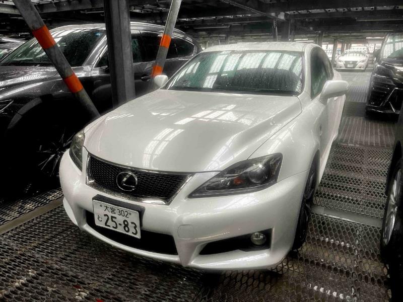 2011 Lexus IS F Facelift / LSD / V8 image 2