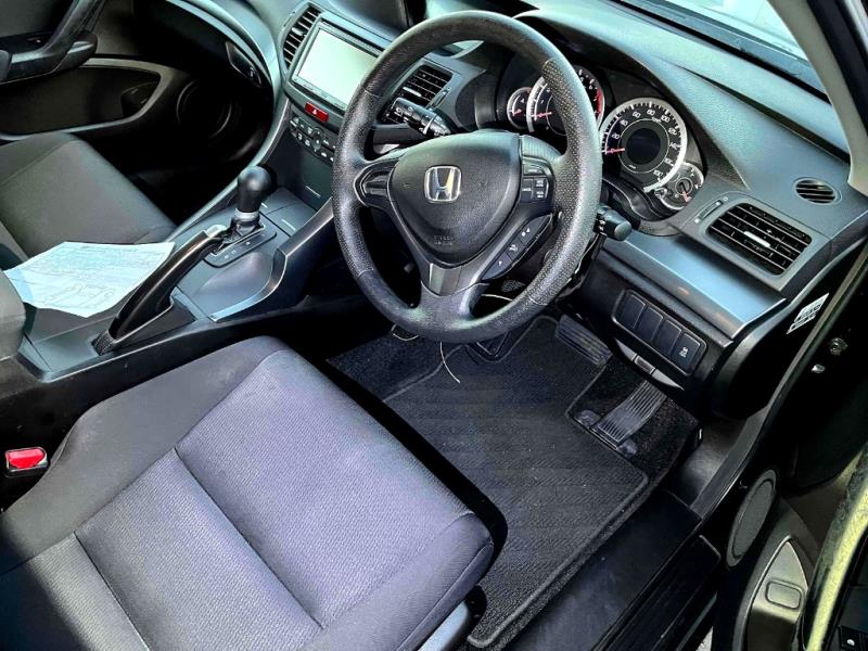 2011 Honda Accord Tourer Wagon Cruise / Side Airbags / Rev Cam image 4