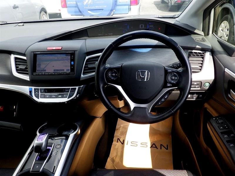 2015 Honda Jade Hybrid / Shuttle Leather / Cruise / LDW & FCM image 5