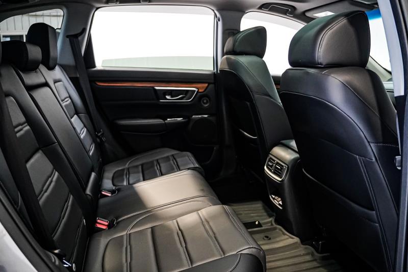 2019 Honda CR-V Hybrid 4WD Leather / Sunroof / Cruise / Aero Kit image 12