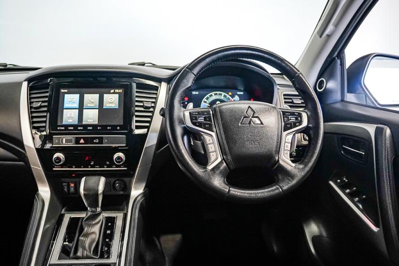 2021 Mitsubishi Pajero Sport VR-X 4WD 7 Seater / NZ New / Leather / 360 View image 9