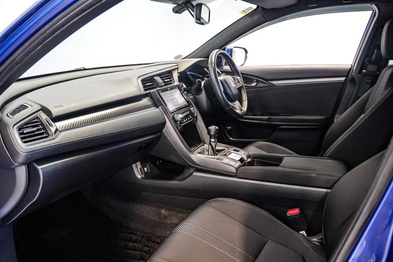 2018 Honda Civic RS Turbo Hatchback 6 Speed Manual / FK7 / Cruise image 10