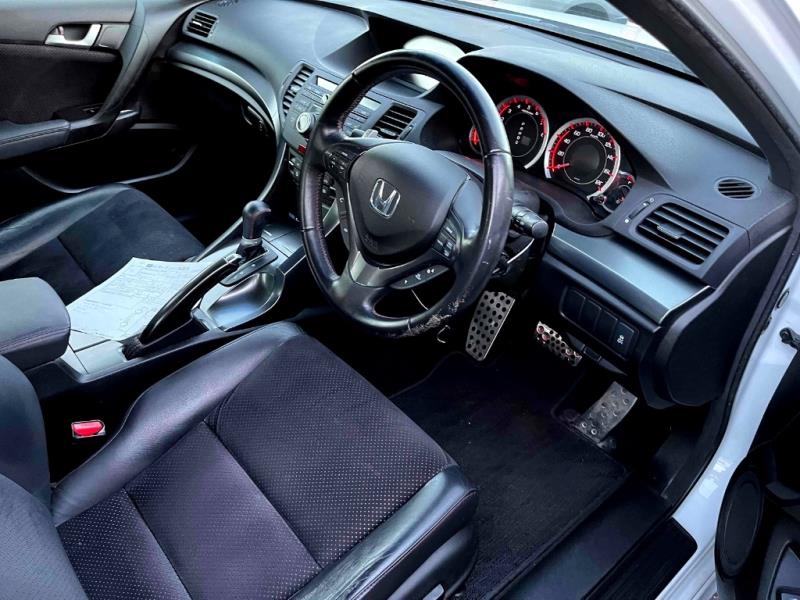 2012 Honda Accord Type S 2400cc / Facelift / image 3