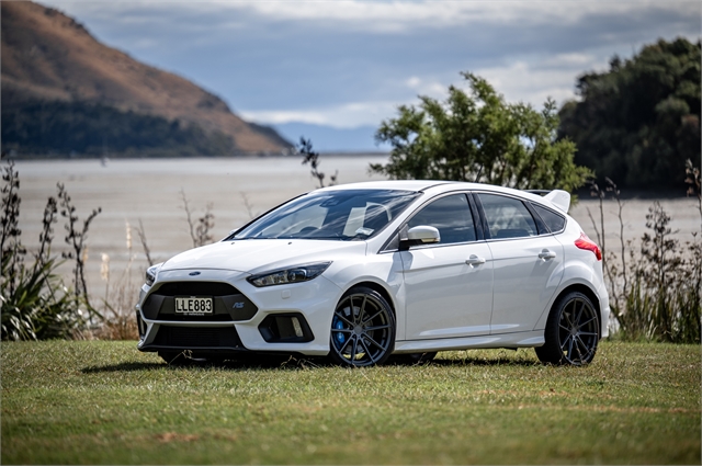 2018 Ford Focus image 1