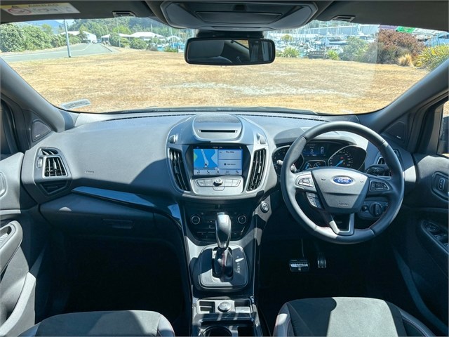 2019 Ford Escape image 10
