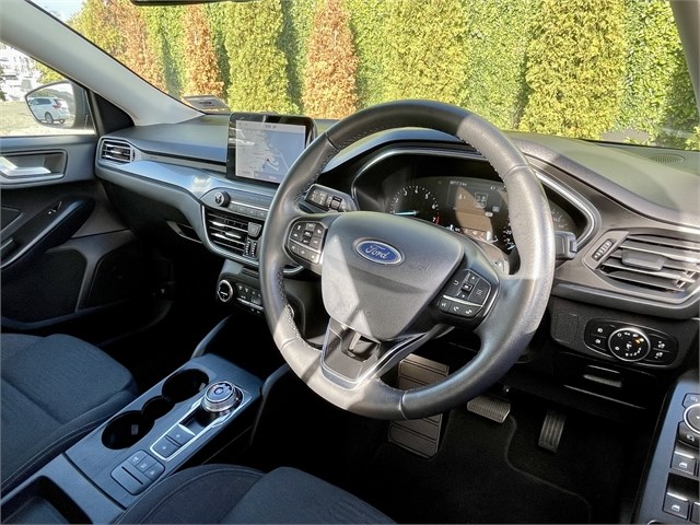 2019 Ford Focus image 12