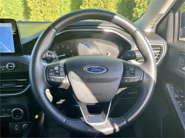 2019 Ford Focus image 14
