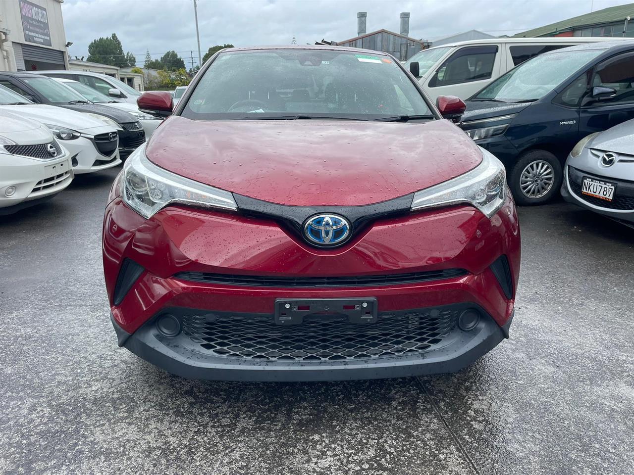 2018 Toyota C-HR image 3