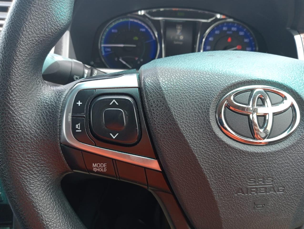 2014 Toyota Camry image 13