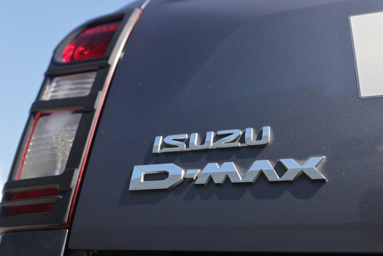 2016 Isuzu D-Max LS DC 3.0D/5MT image 11