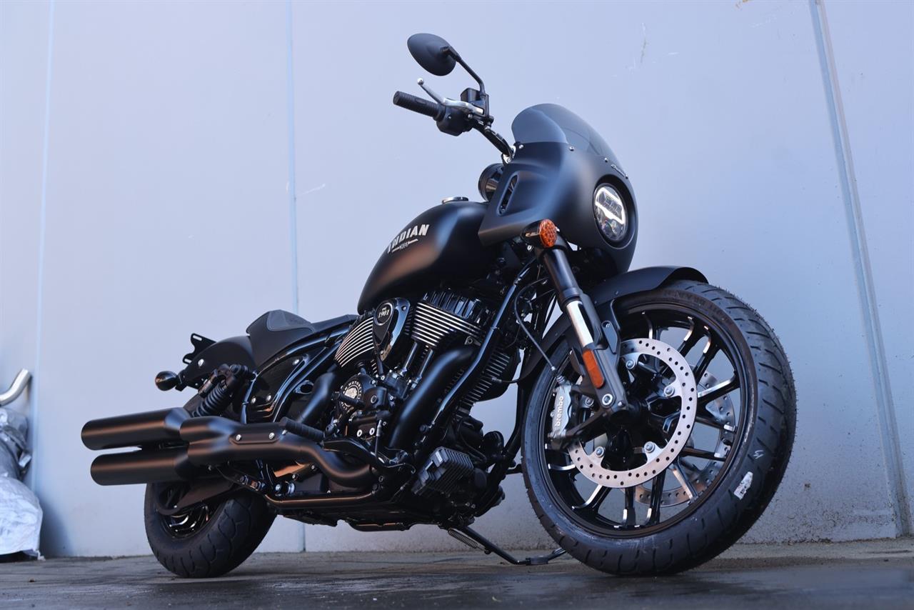 Cars & Vehicles  Motorbikes : 2023 Indian Chief Sport