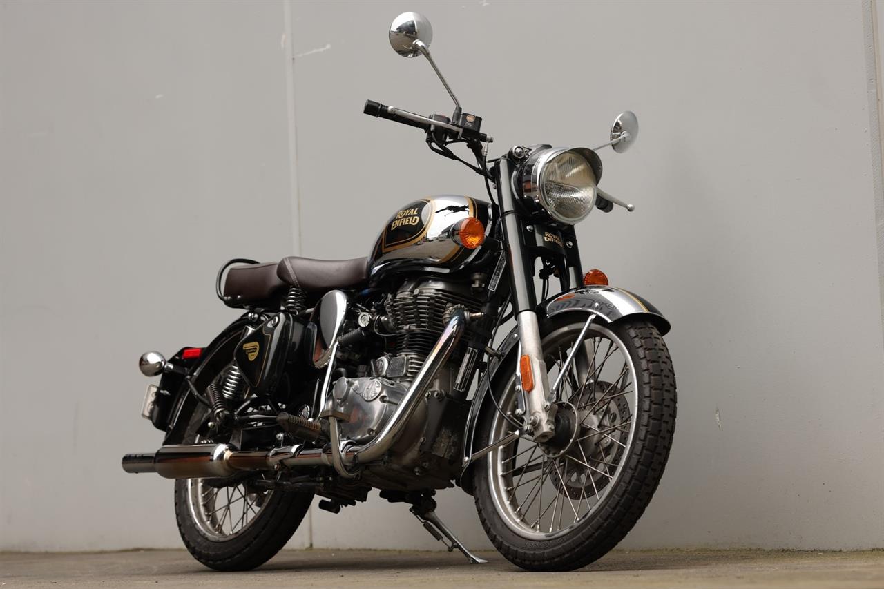 2021 Royal Enfield Classic 500 image 1