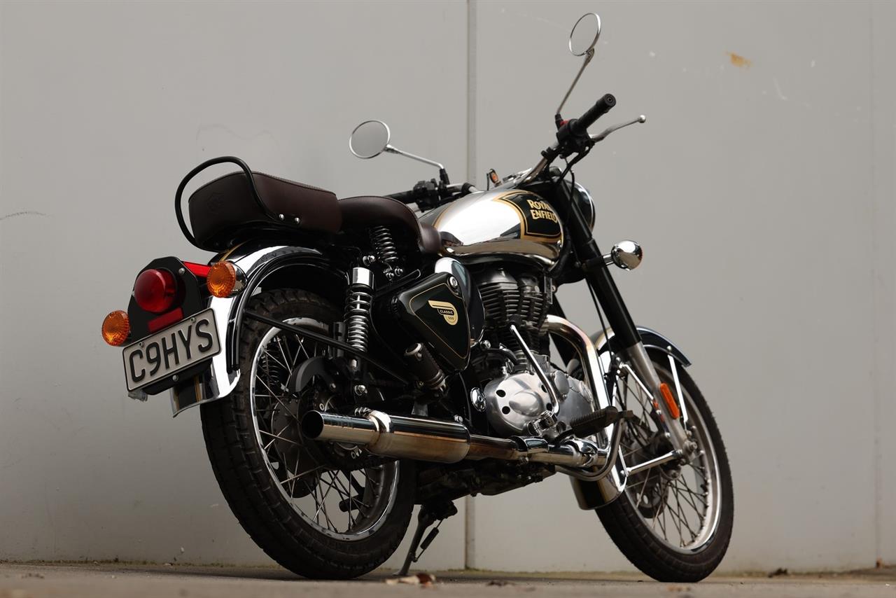 2021 Royal Enfield Classic 500 image 7