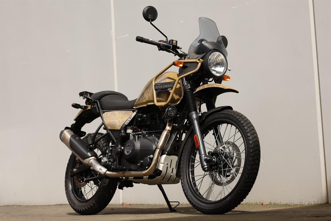 Cars & Vehicles  Motorbikes : 2023 Royal Enfield Himalayan Dune Brown
