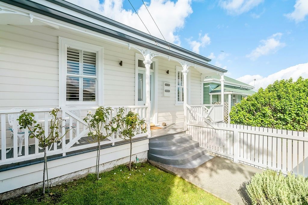Immaculate Ponsonby Villa - Available Short Term image 16