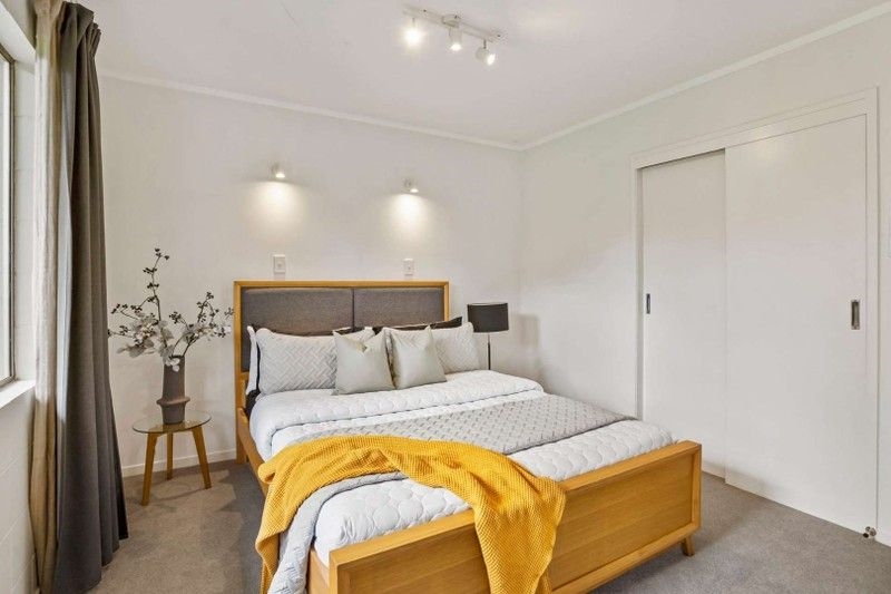 Northcote Point, 2 bedrooms image 5