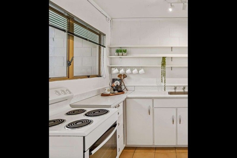 Northcote Point, 2 bedrooms image 9