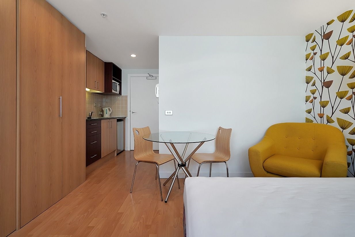 Real Estate For Rent Houses & Apartments : Studio - Walking Distance to AUT