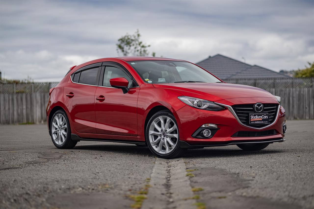 Cars & Vehicles  Cars : 2014 Mazda AXELA SPORT