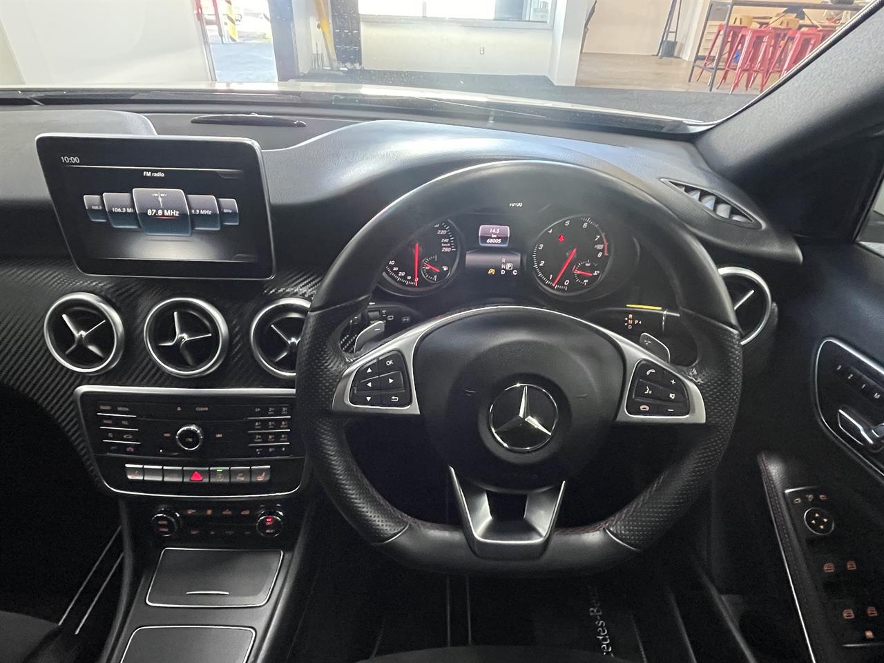 2016 Mercedes-Benz A 180 Sport AMG Styling Pack image 11