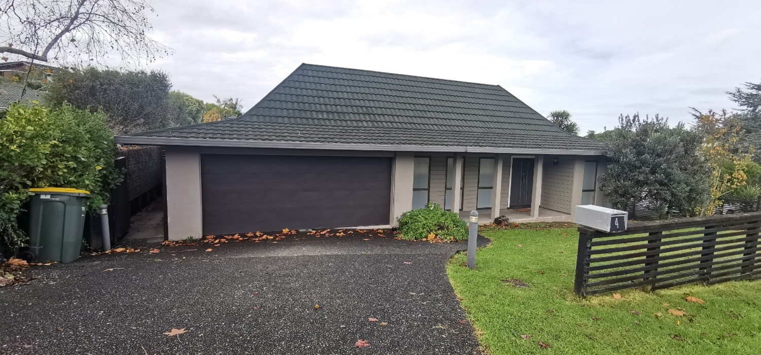 Real Estate For Rent Houses & Apartments : Beautiful and Spacious Family Home in Mairangi Bay