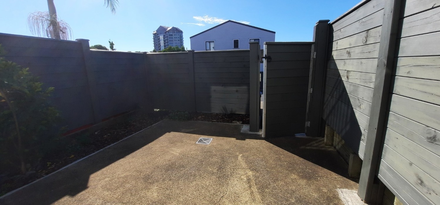 Renovated 2 Bedroom Townhouse + Carpark included image 12