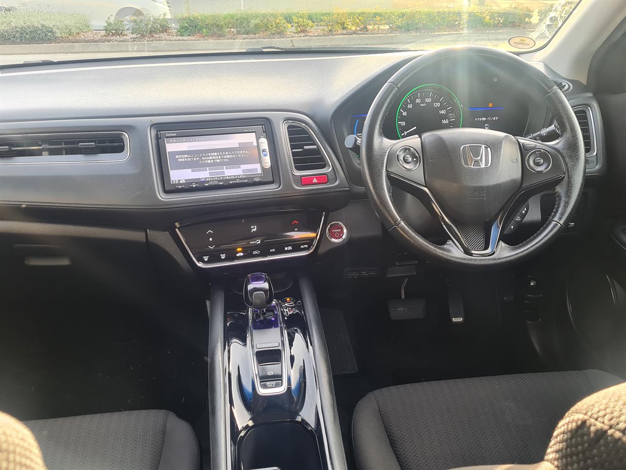 2014 Honda VEZEL Hybrid image 9
