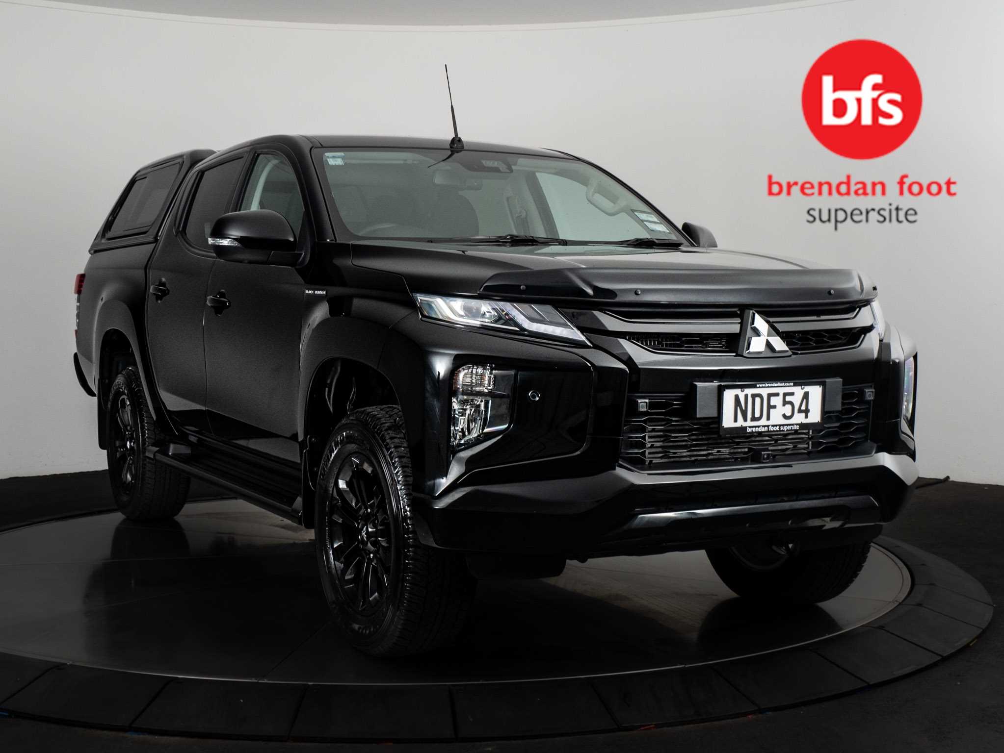 Motors Cars & Parts Cars : 2020 Mitsubishi Triton 4WD Auto GLS Black Edition Low kms with nice extras. As new!