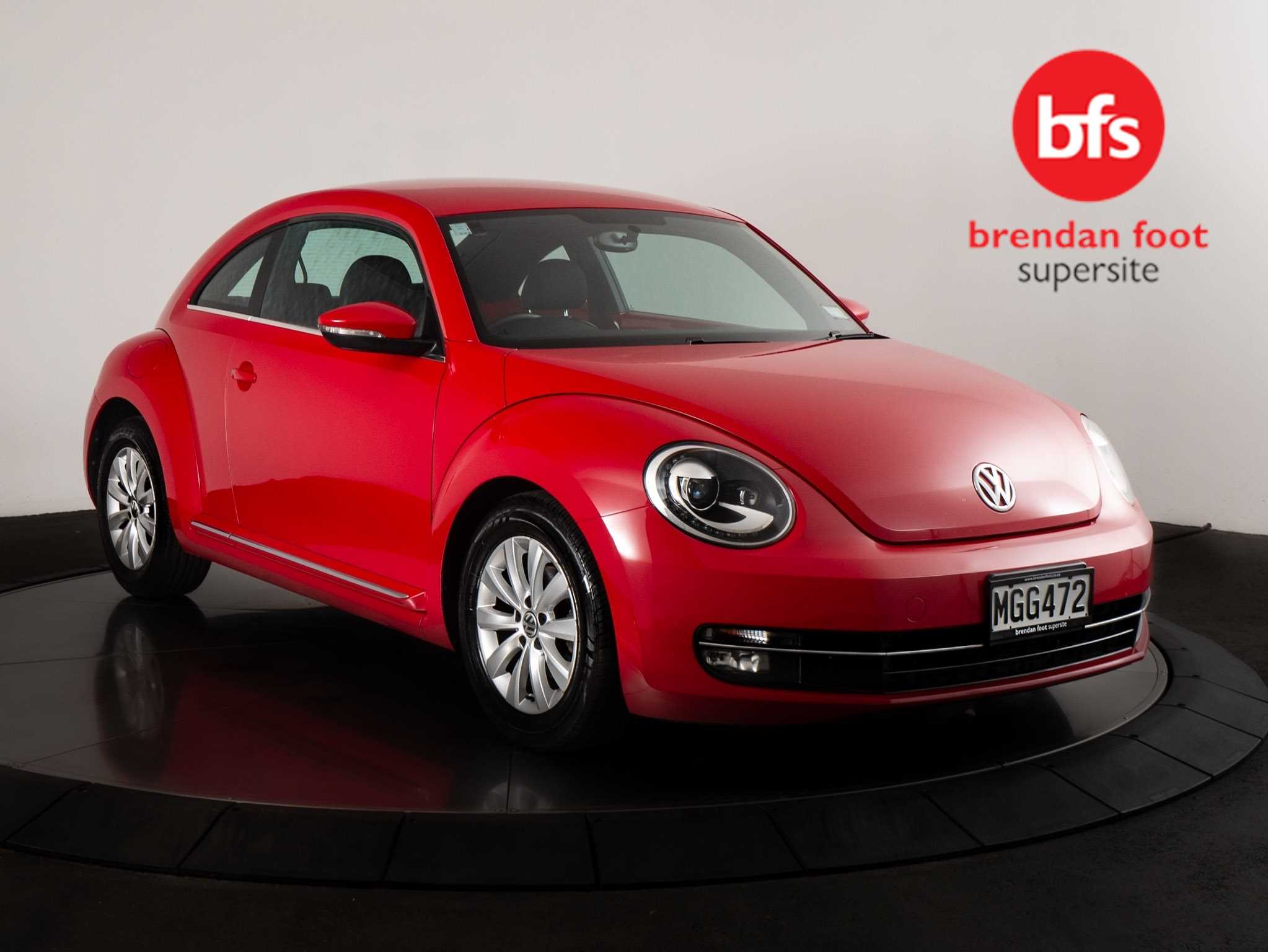 Cars & Vehicles  Cars : 2013 Volkswagen Beetle