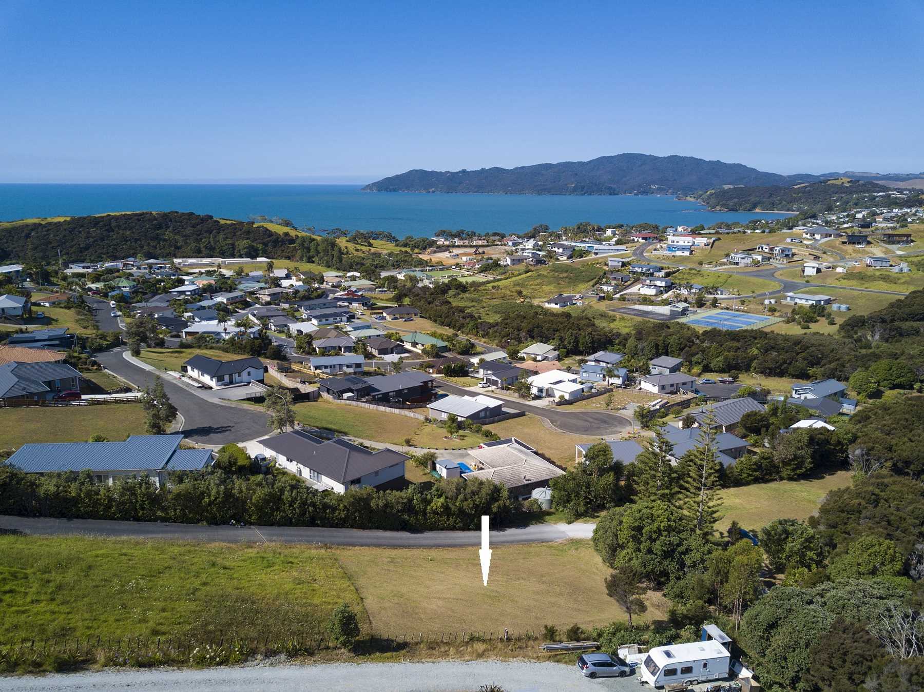 Real Estate For Sale Land : 88 Cable Bay Block Rd