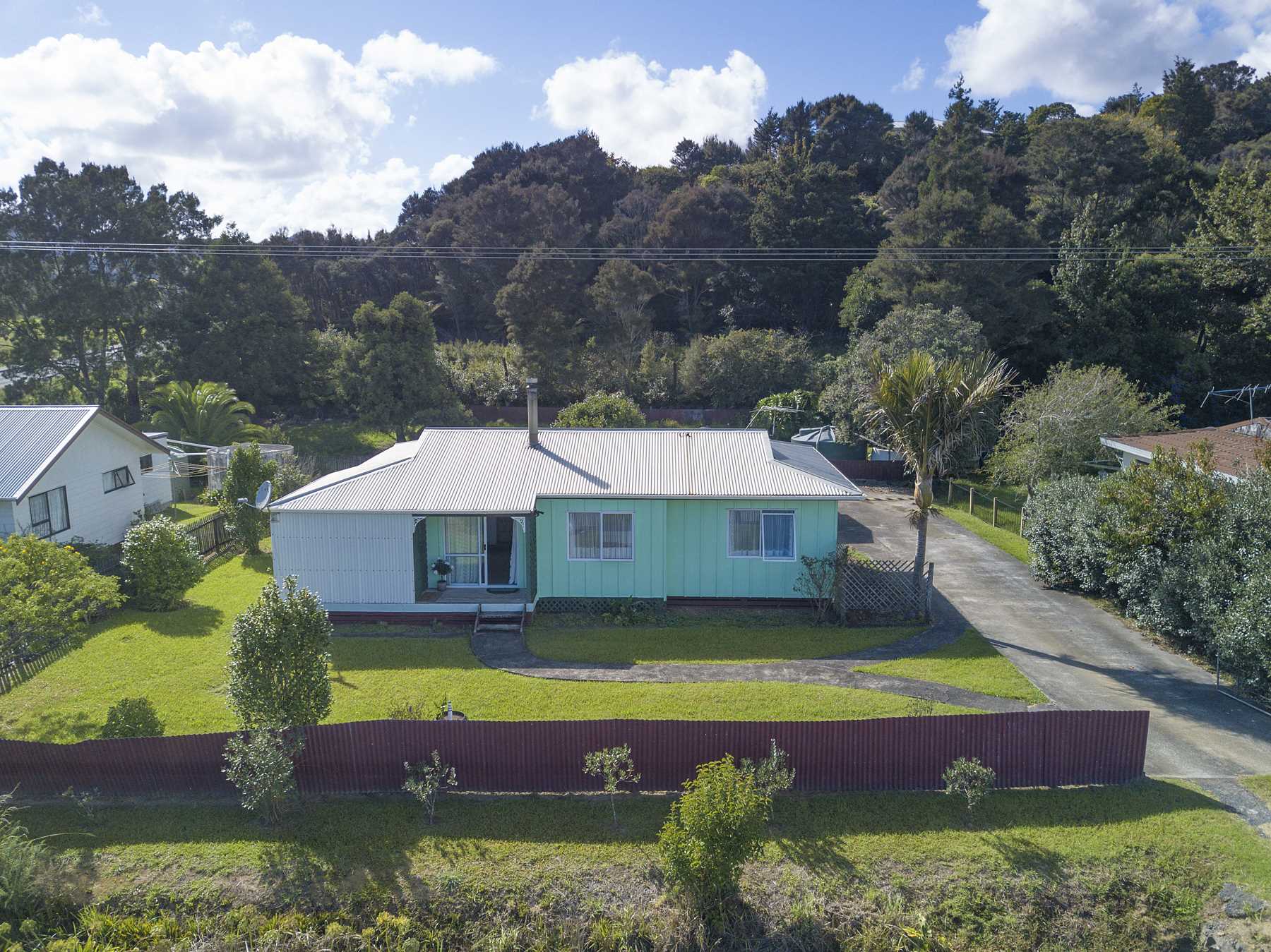 Real Estate For Sale Houses & Apartments : 3 BEDROOM RURAL VIEWS IN KAEO