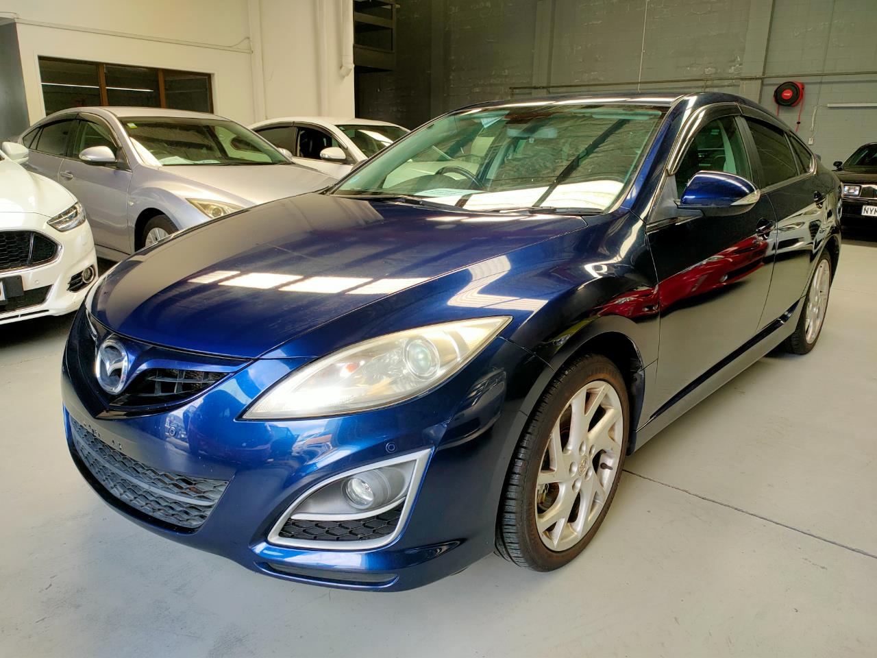 2010 Mazda Atenza image 3