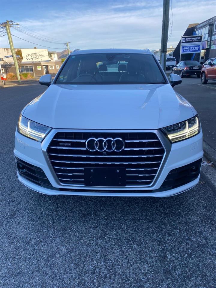 2018 Audi Q7 image 1
