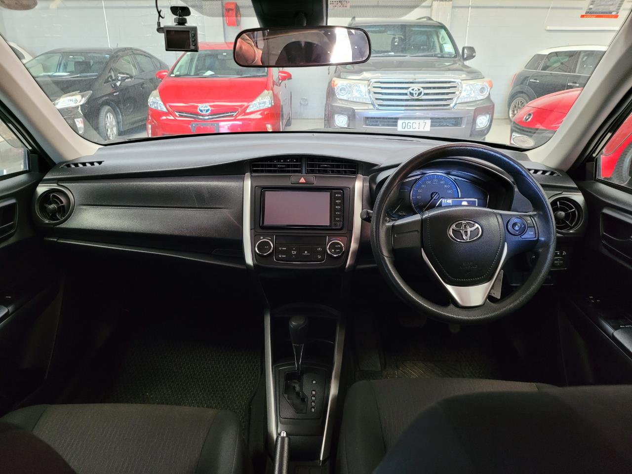 2018 Toyota Corolla Fielder image 9
