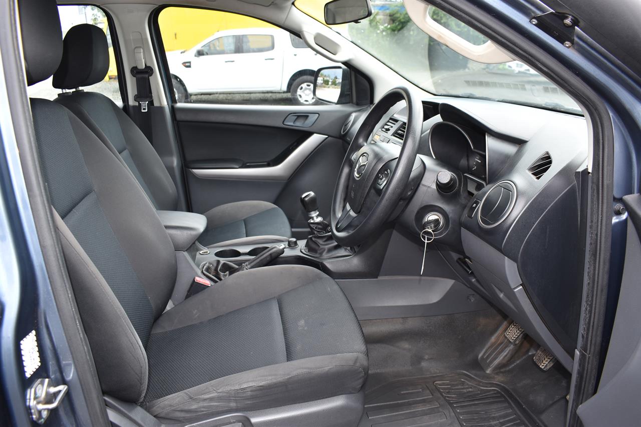 2016 Mazda BT-50 D-Cab 4x4 Flat deck image 8