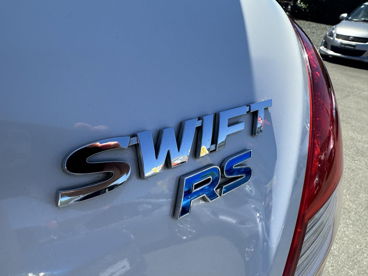 2015 Suzuki Swift RS-DJE image 12