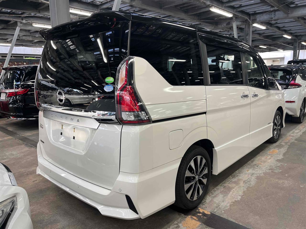 2018 Nissan SERENA HYBRID HWS V SELECTION 2 TWIN MONITOR image 2