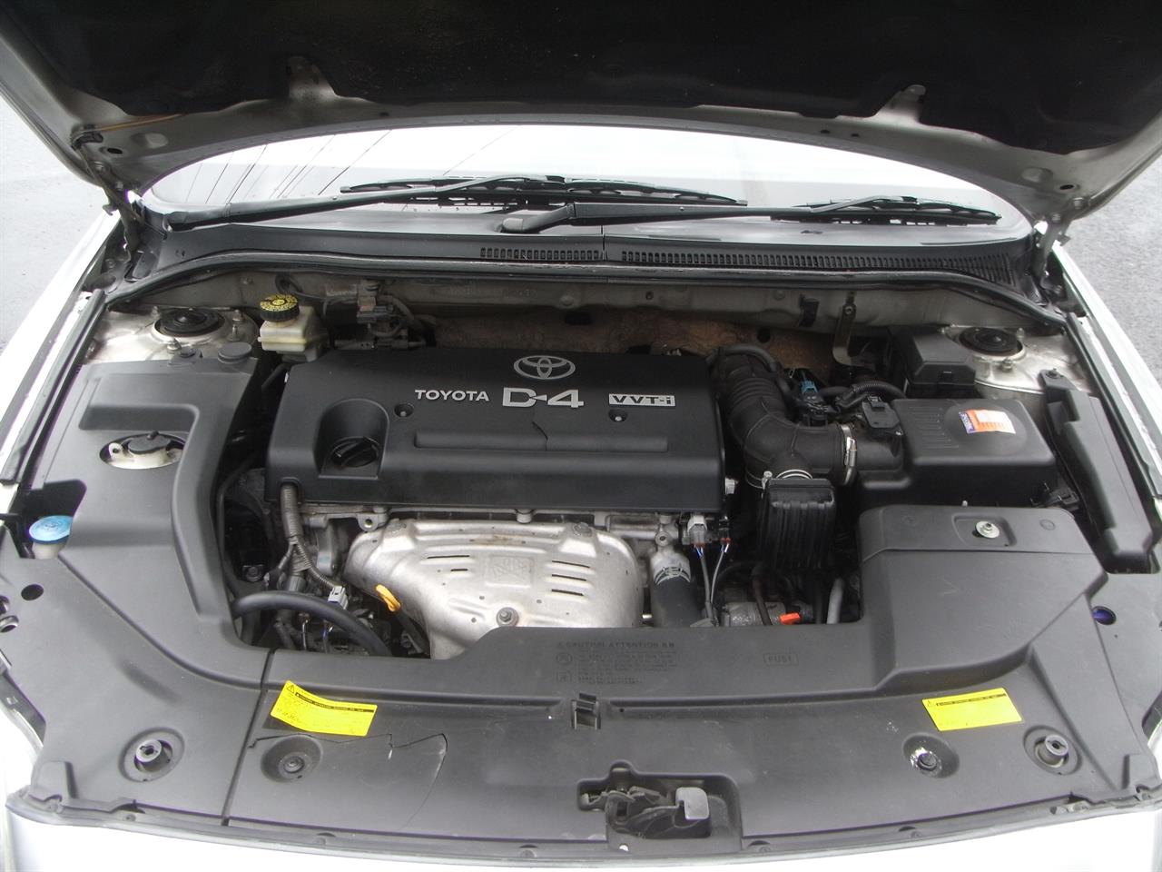 2006 Toyota Avensis image 12