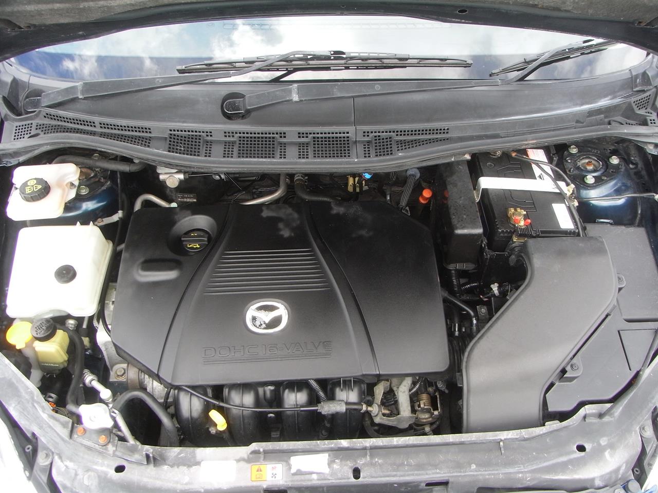 2005 Mazda Premacy image 16