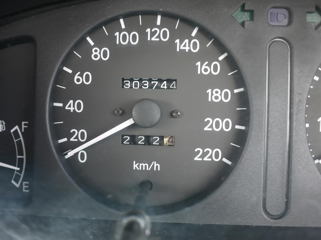 1999 Toyota Corolla image 15