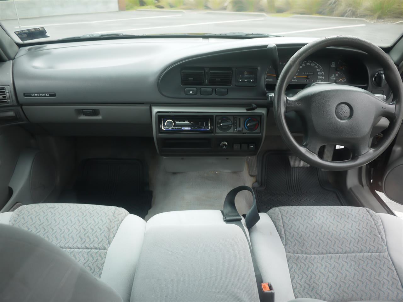 1999 Holden Commodore VS S Bench Col. image 12
