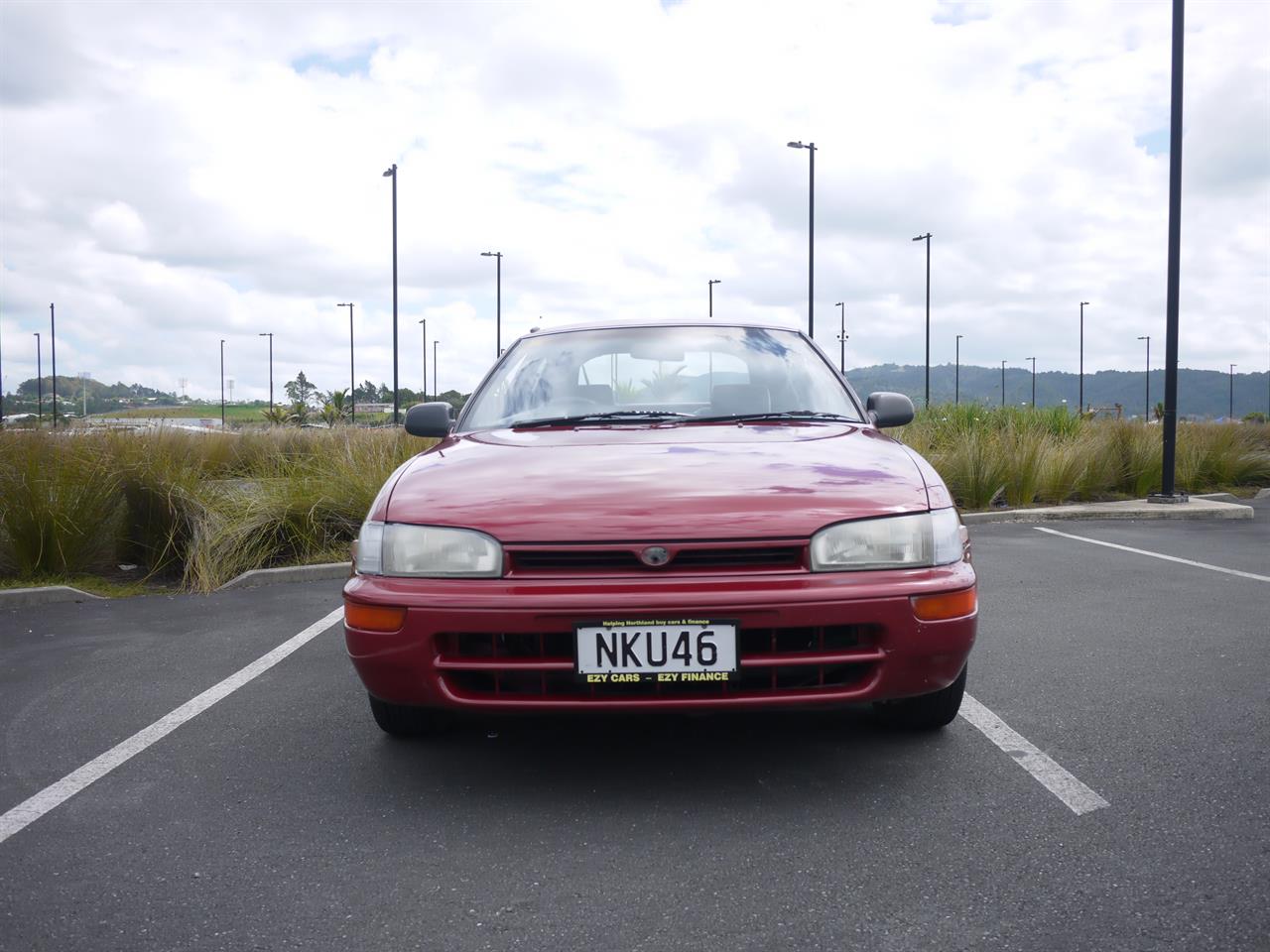 1993 Toyota Corolla L/B MAN image 4