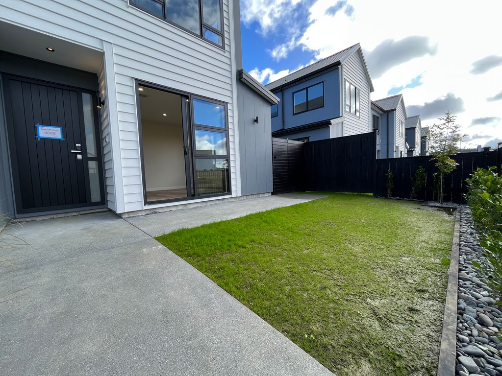 Freehold ! 214 Sqm Floor Area ! Ccc Issued ! image 15