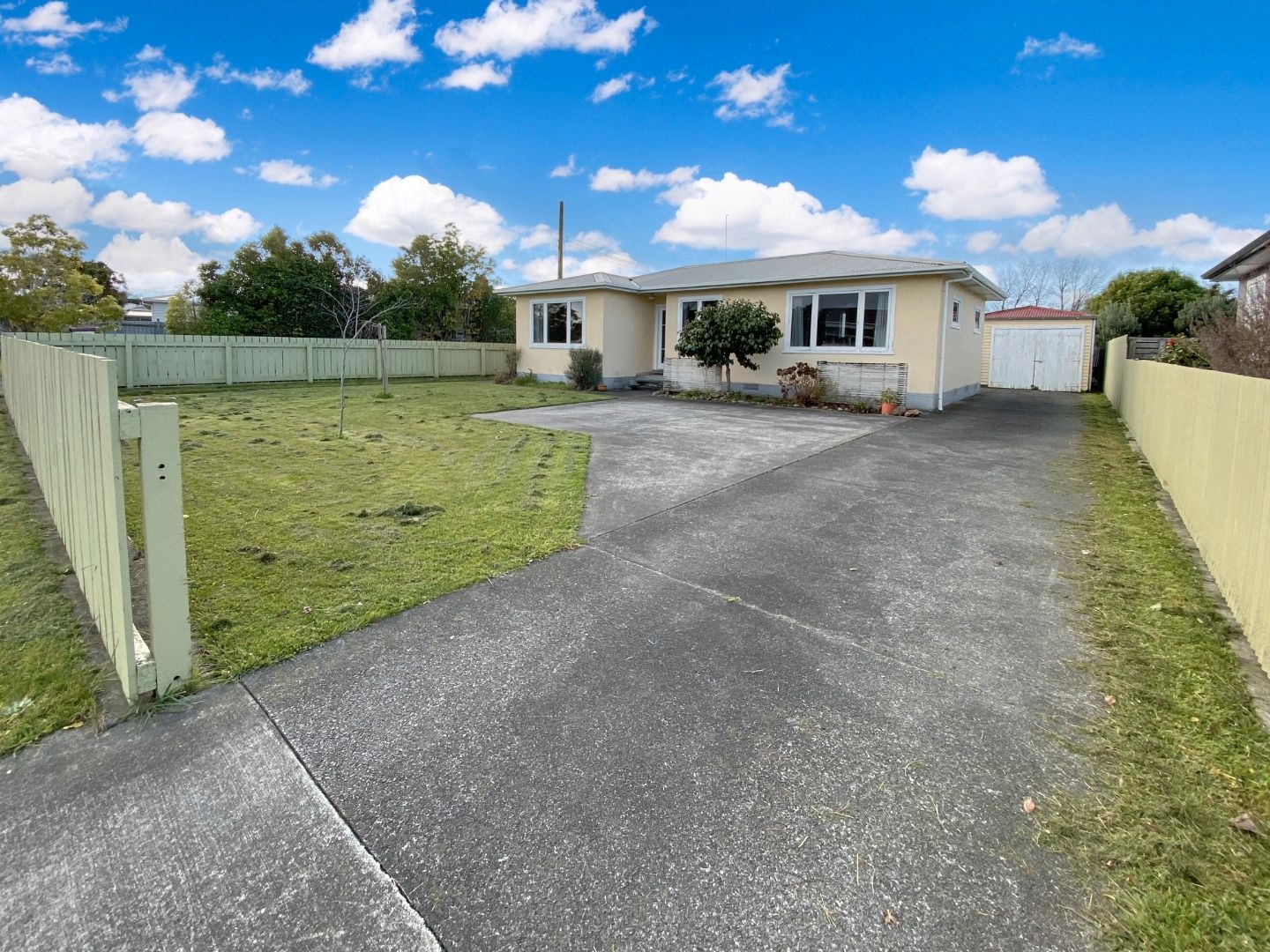 Real Estate For Rent Houses & Apartments : FEILDING - 3 BEDROOMS