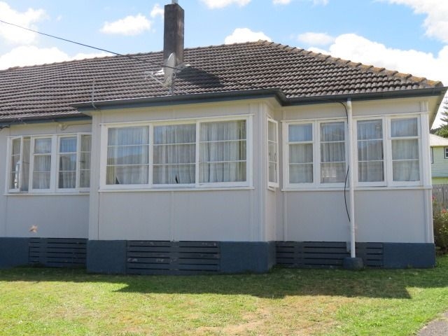 Great two bedroom in Naenae! image 1